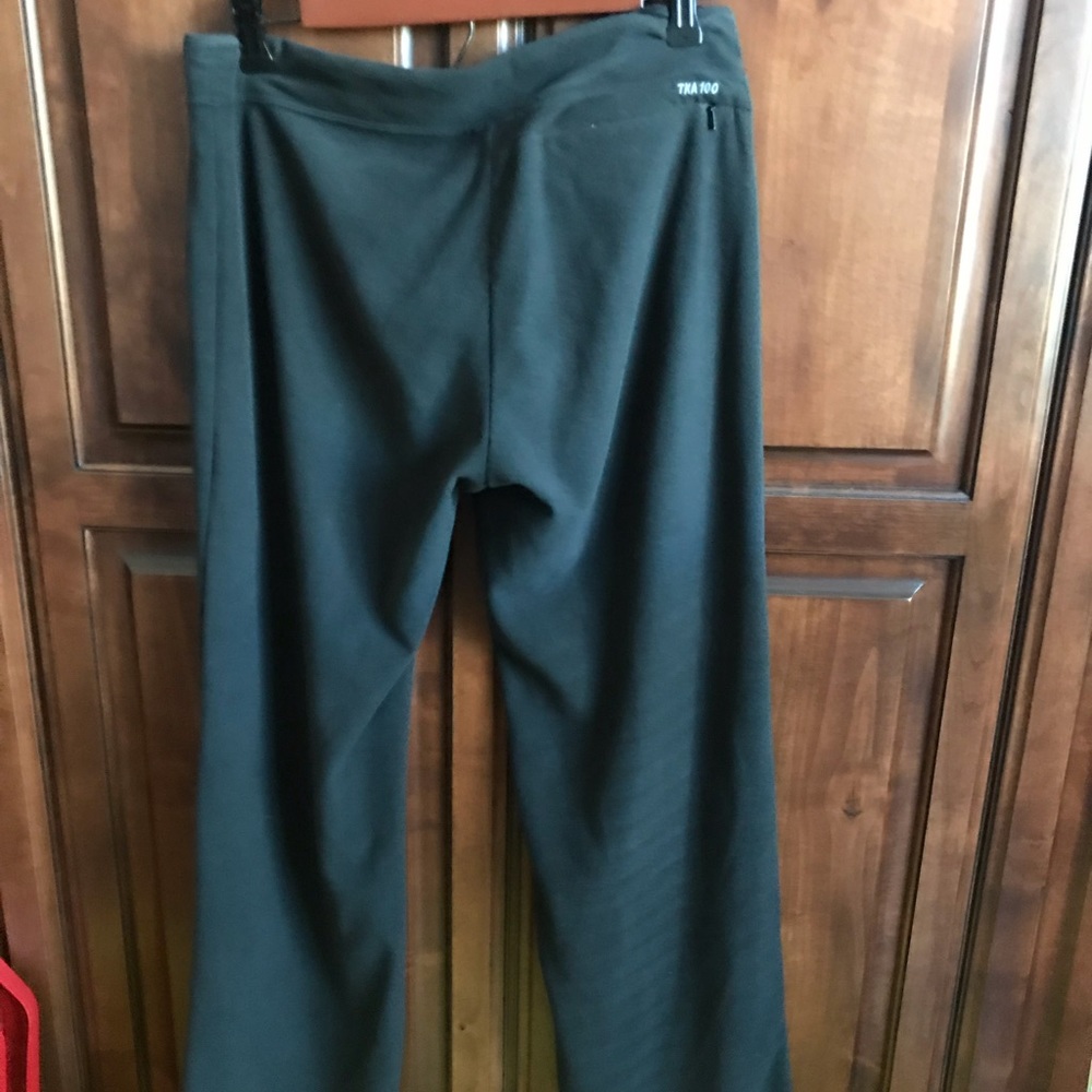 North face size medium fleece drawstring pants